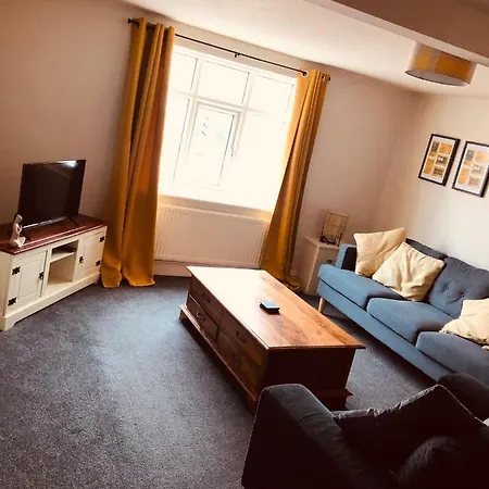The Brown Box Holiday Let Loftus Room photo